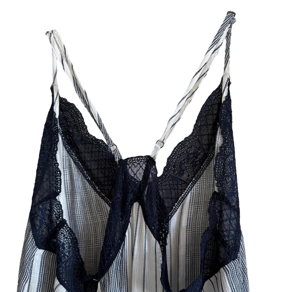 NWT Lovestitch Striped Camisole Tank with Lace Navy & Ivory Sz M - Picture 11 of 13